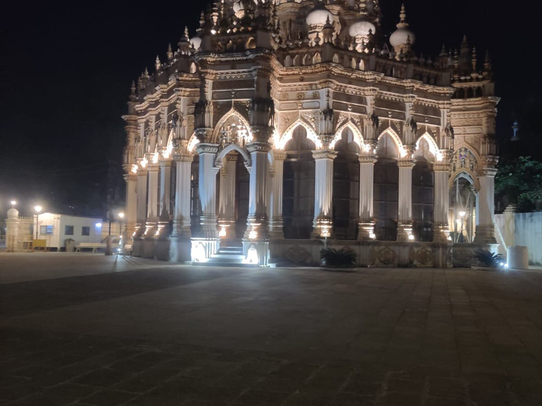 Uparkot-居那加德必去景点