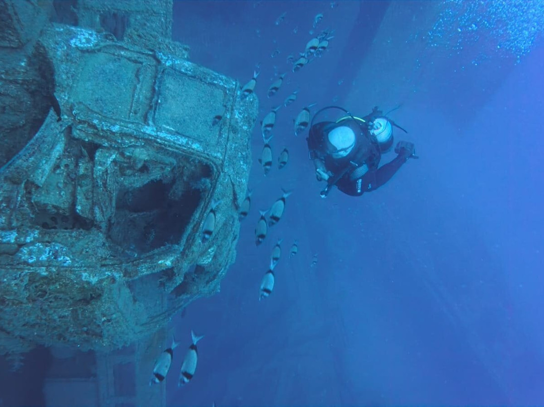 drive & dive with mario-拉纳加必去景点