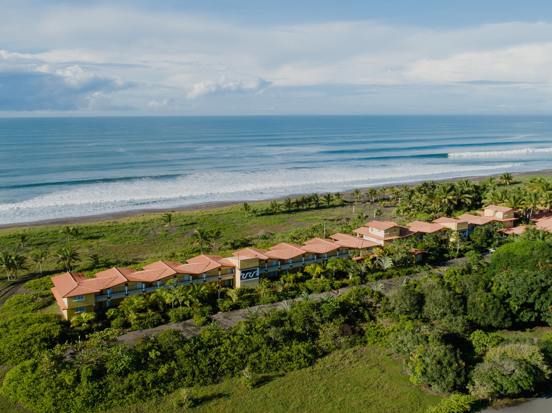 Las Olas Beach Resort