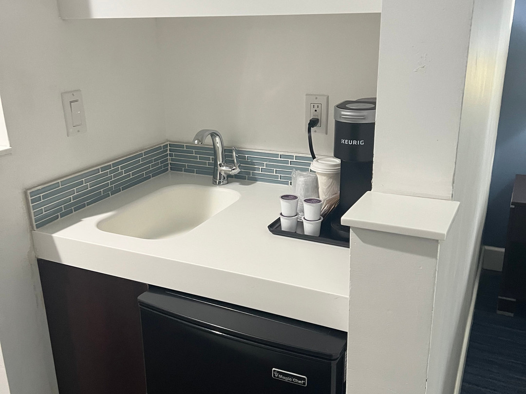 The Pacific Inn主图