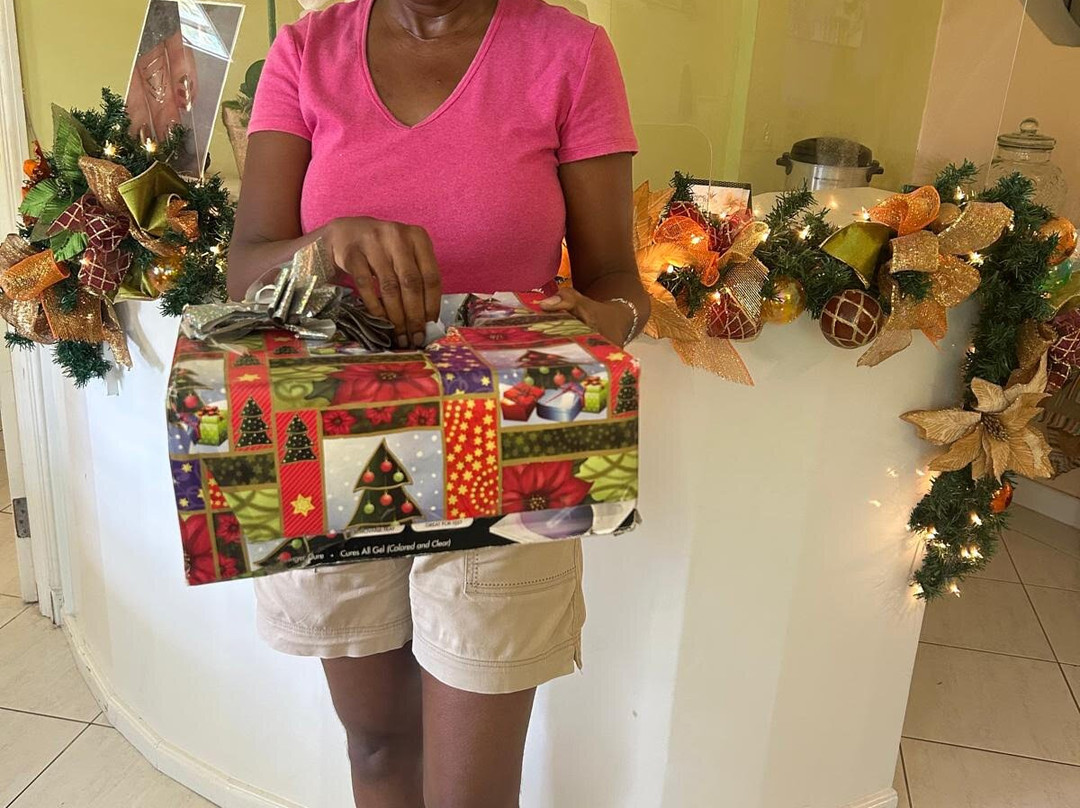 The Healing Power Of Touch-布里奇顿必去景点