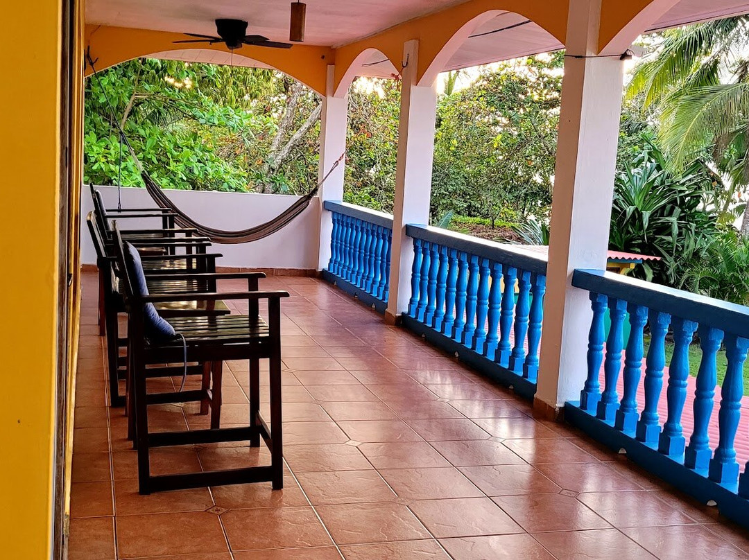 Las Lajas Beach Resort主图