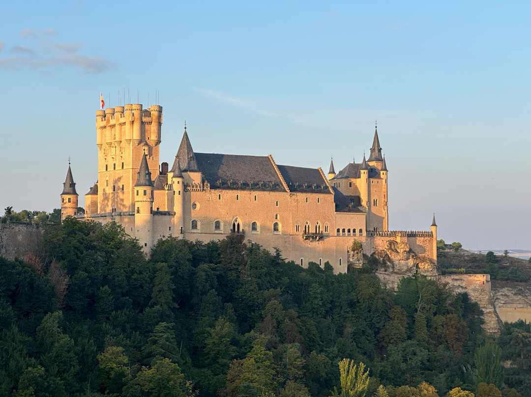 Vuelos en Globo CIRROS-塞哥维亚必去景点
