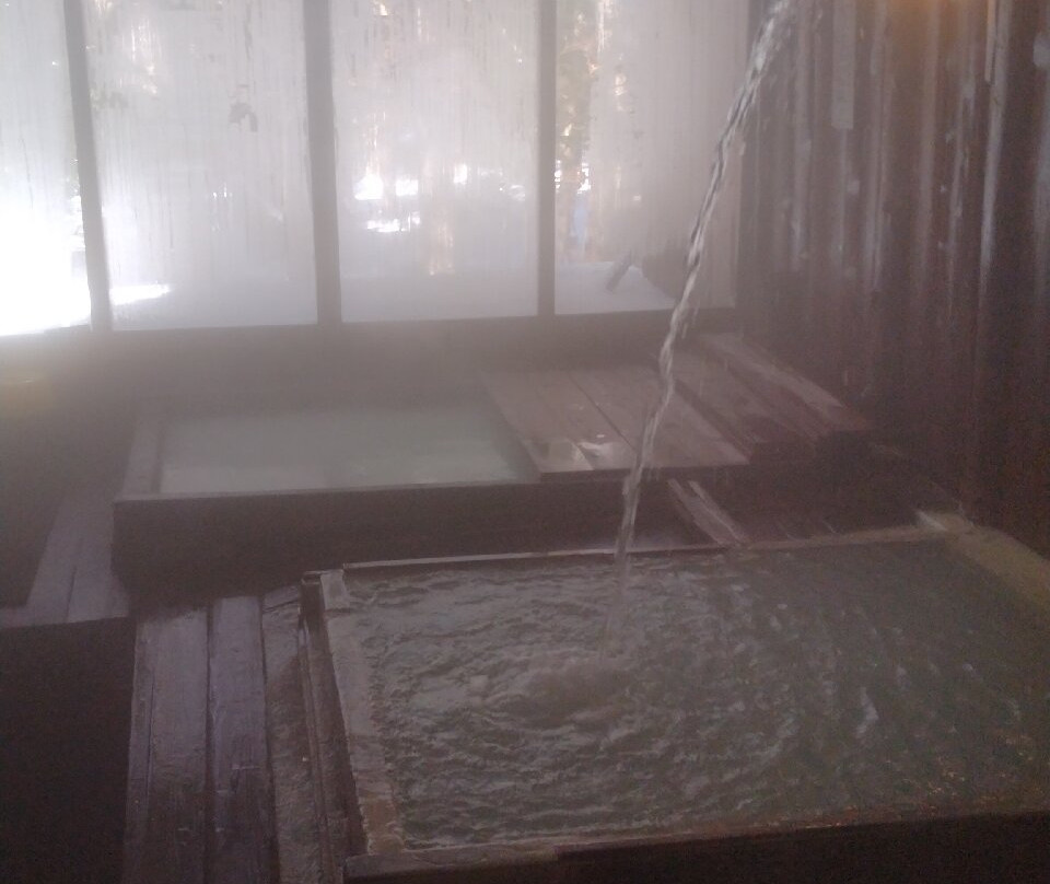 Aozuka Tomb-下诹访町必去景点