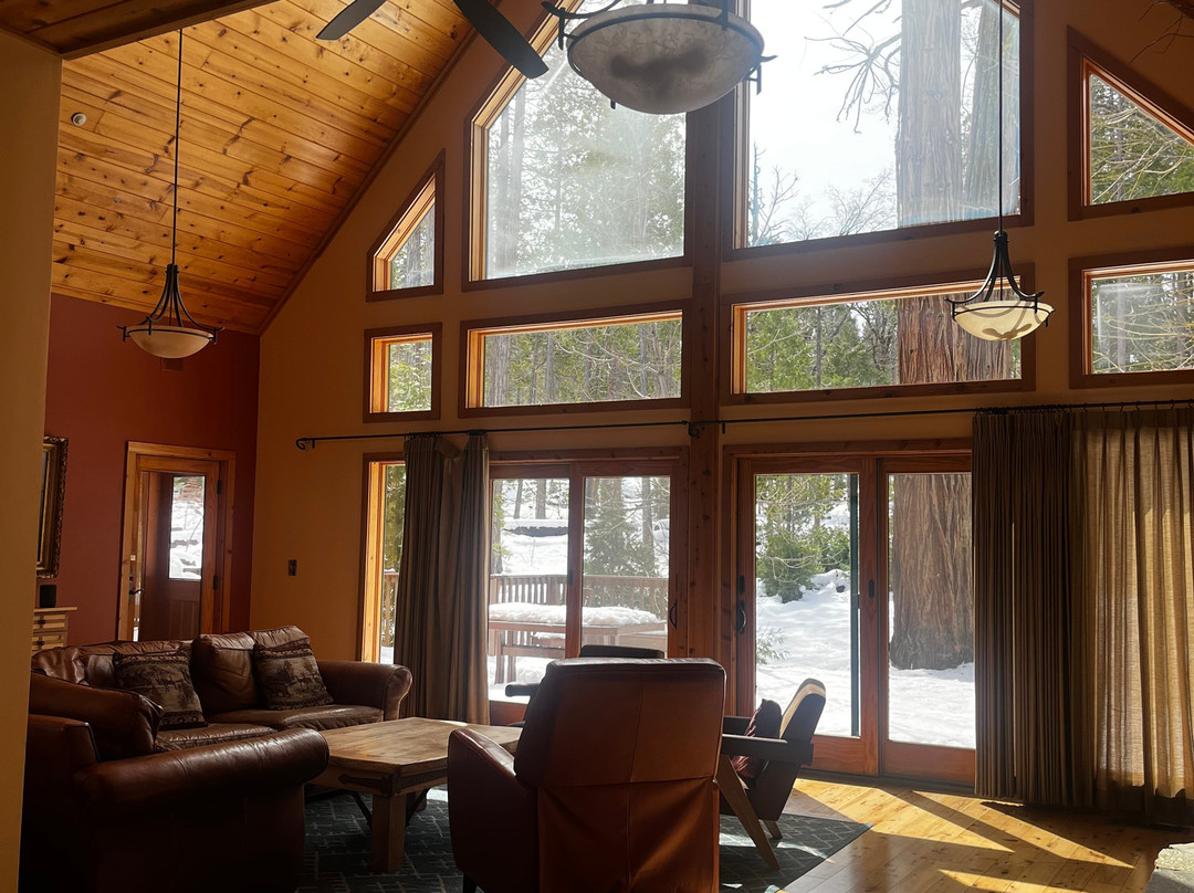 优胜美地长青旅舍主图