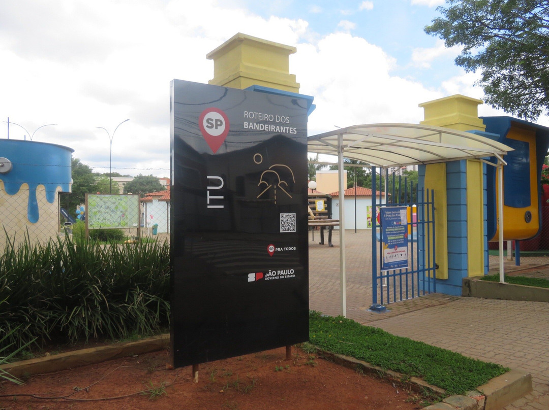 Praça dos Exageros-伊图必去景点