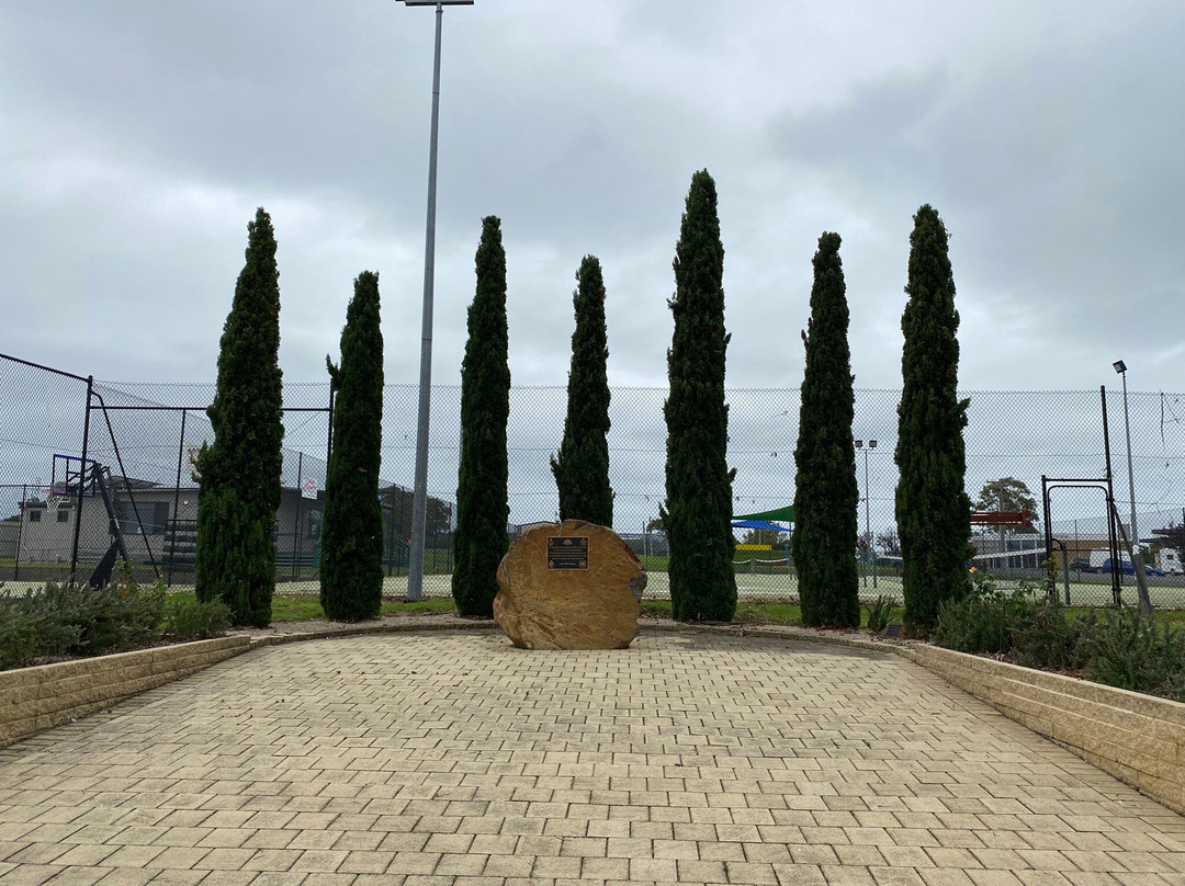 Orbost War Memorial Clock-Orbost必去景点