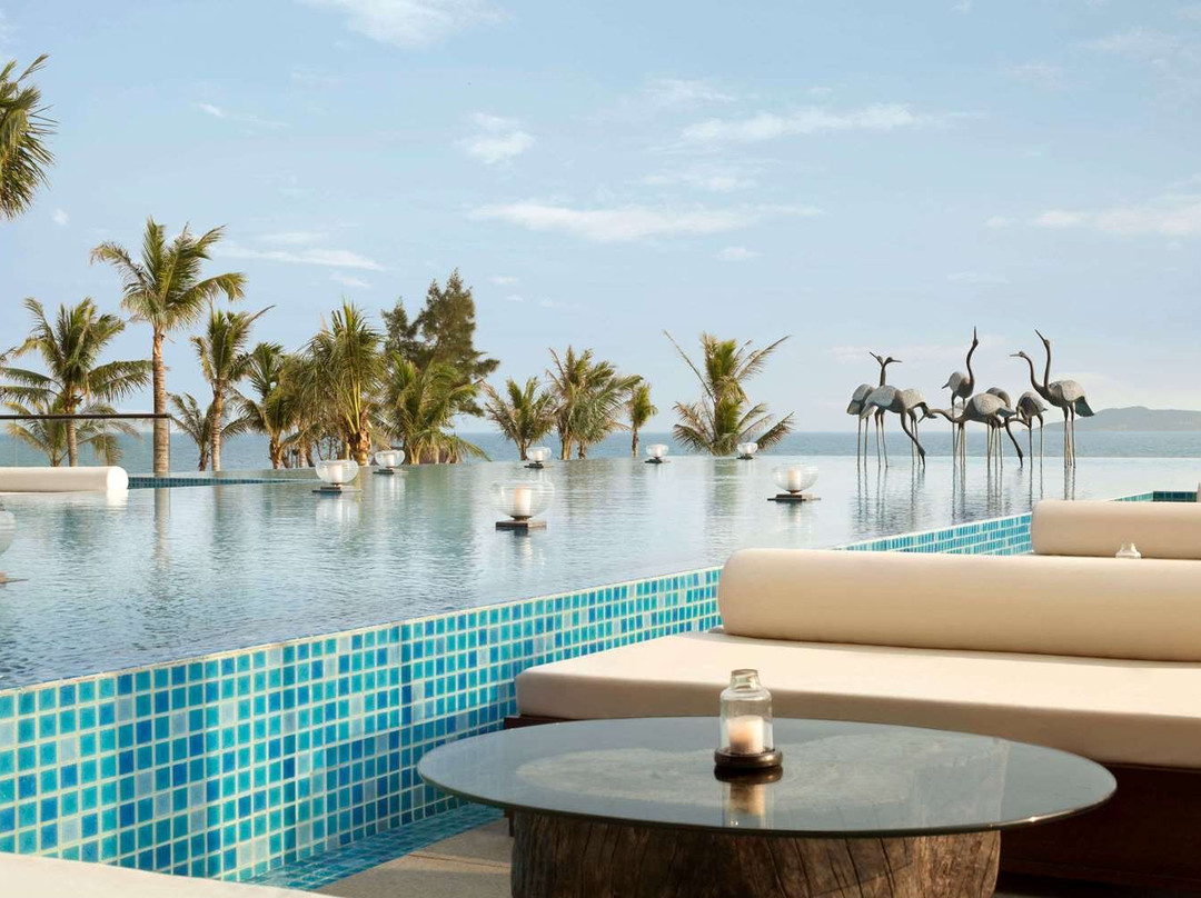 茂名浪漫海岸温德姆酒店主图