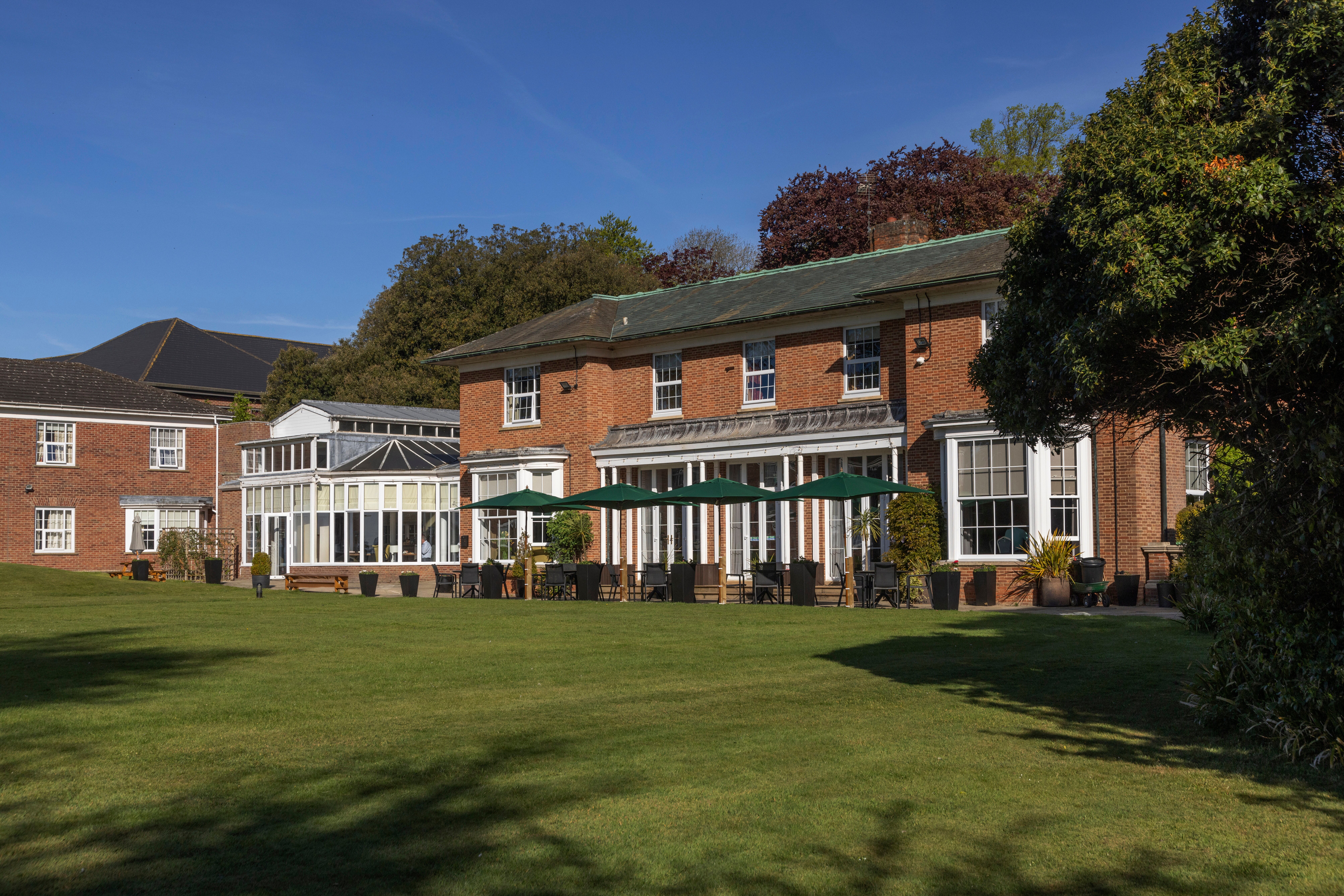 Best Western Plus Kenwick Park Hotel-浴室
