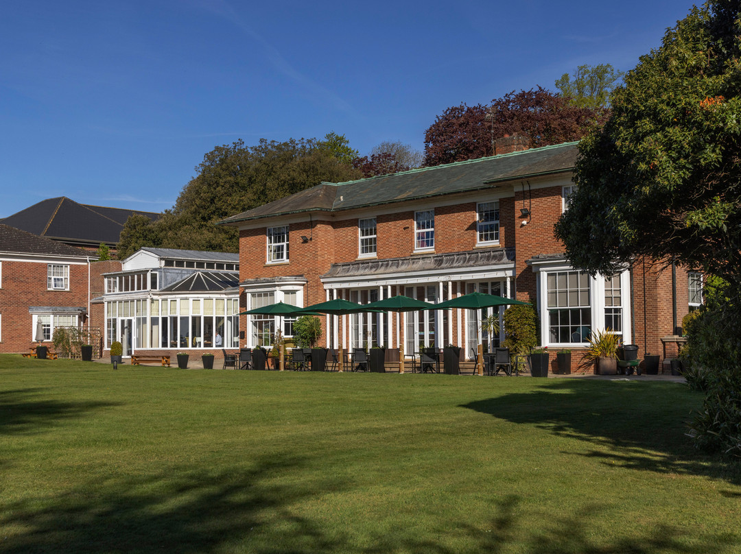 Best Western Plus Kenwick Park Hotel主图