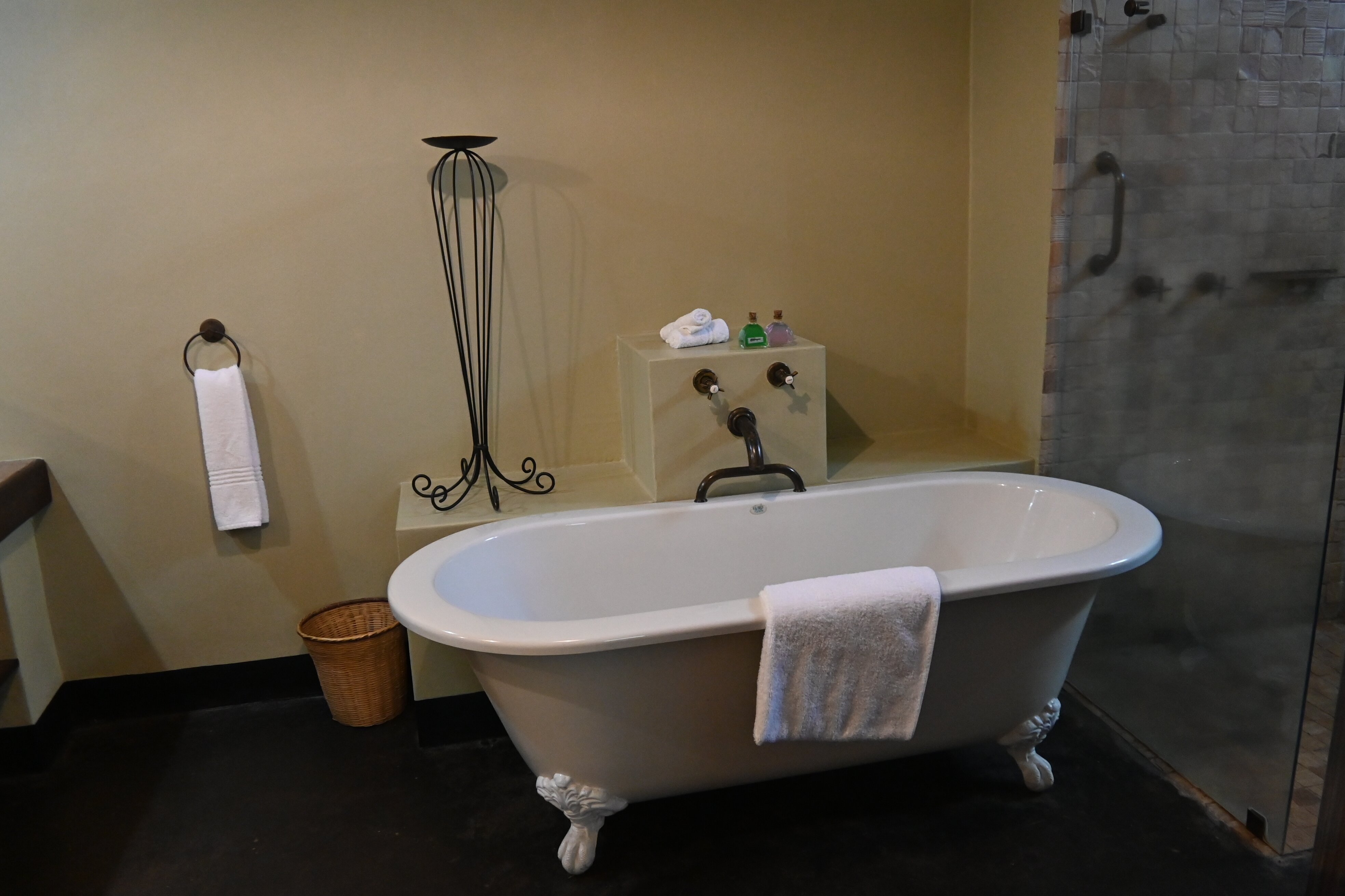 Huntingdon House-浴室