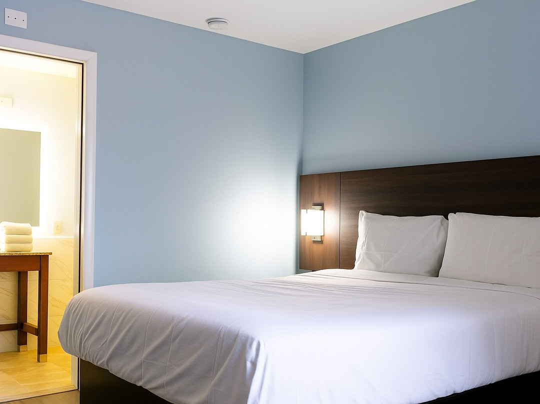 Florence Inns & Suites主图