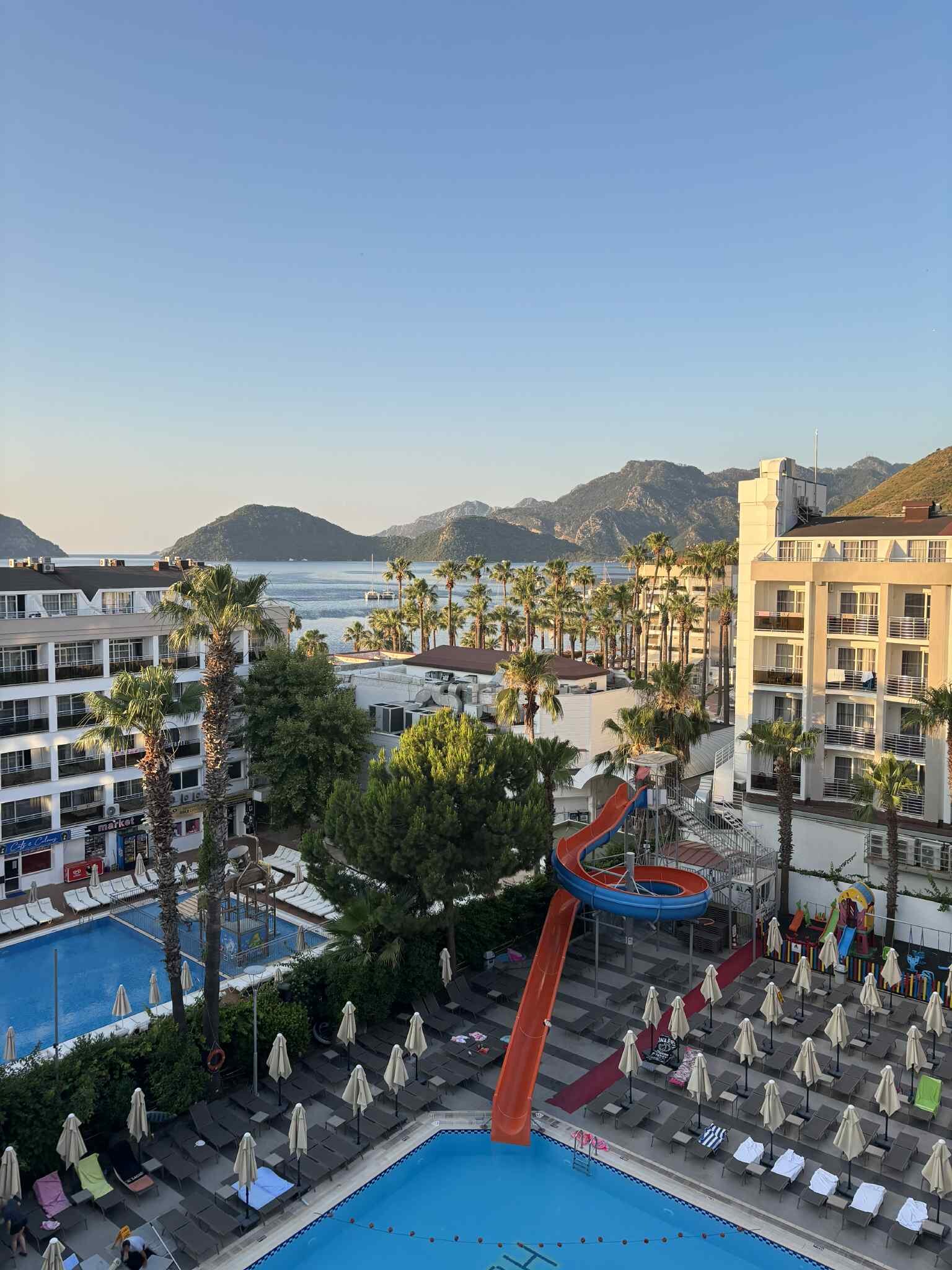 Paşa Beach Hotel-泳池