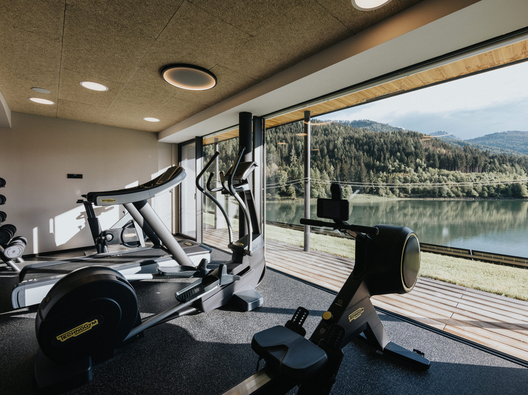 希霍夫酒店主图