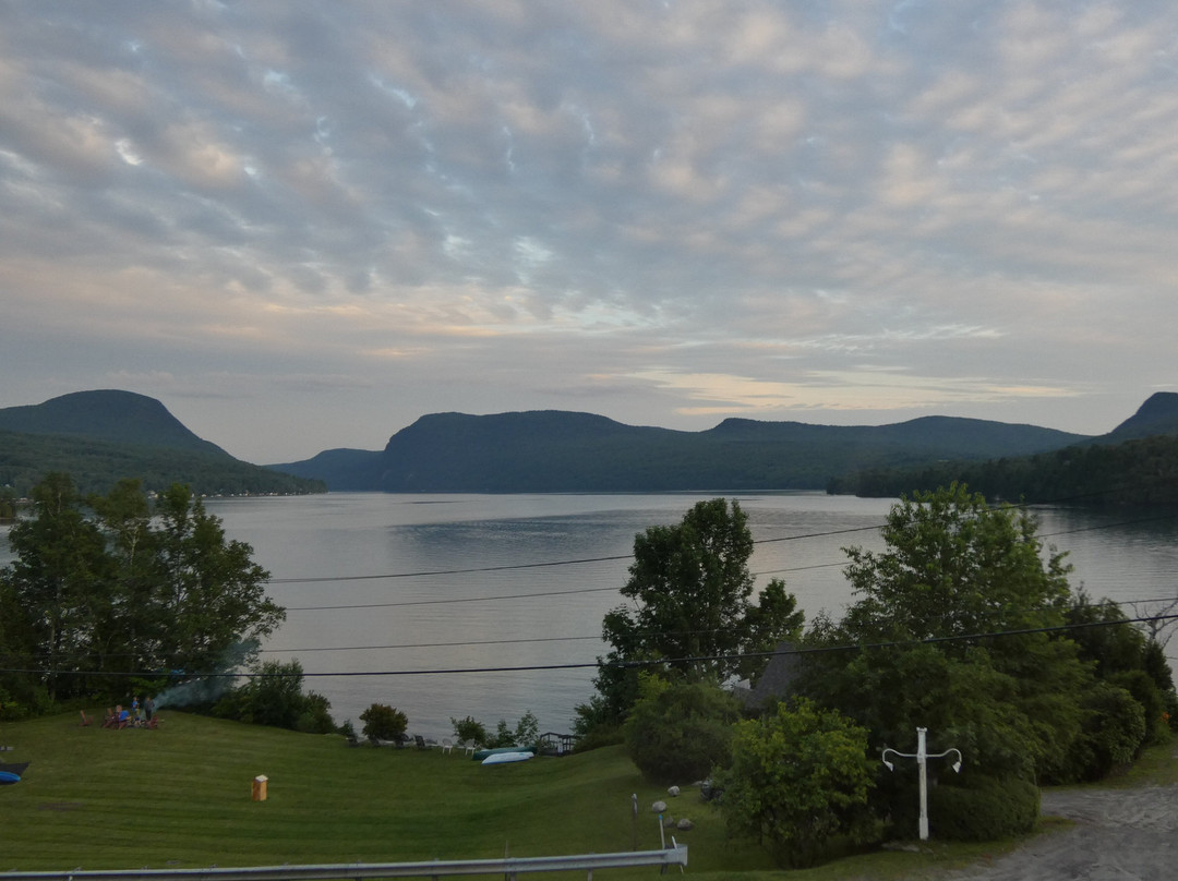 Island Pond酒店住宿-The WilloughVale Inn and Cottages