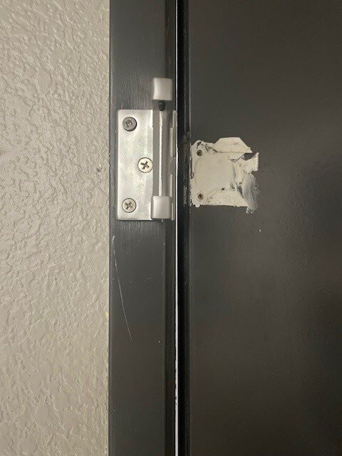 贝斯特韦斯特普勒斯舍伍德旅馆及套房酒店主图