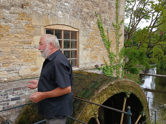 Donnington Brewery-山地斯托必去景点