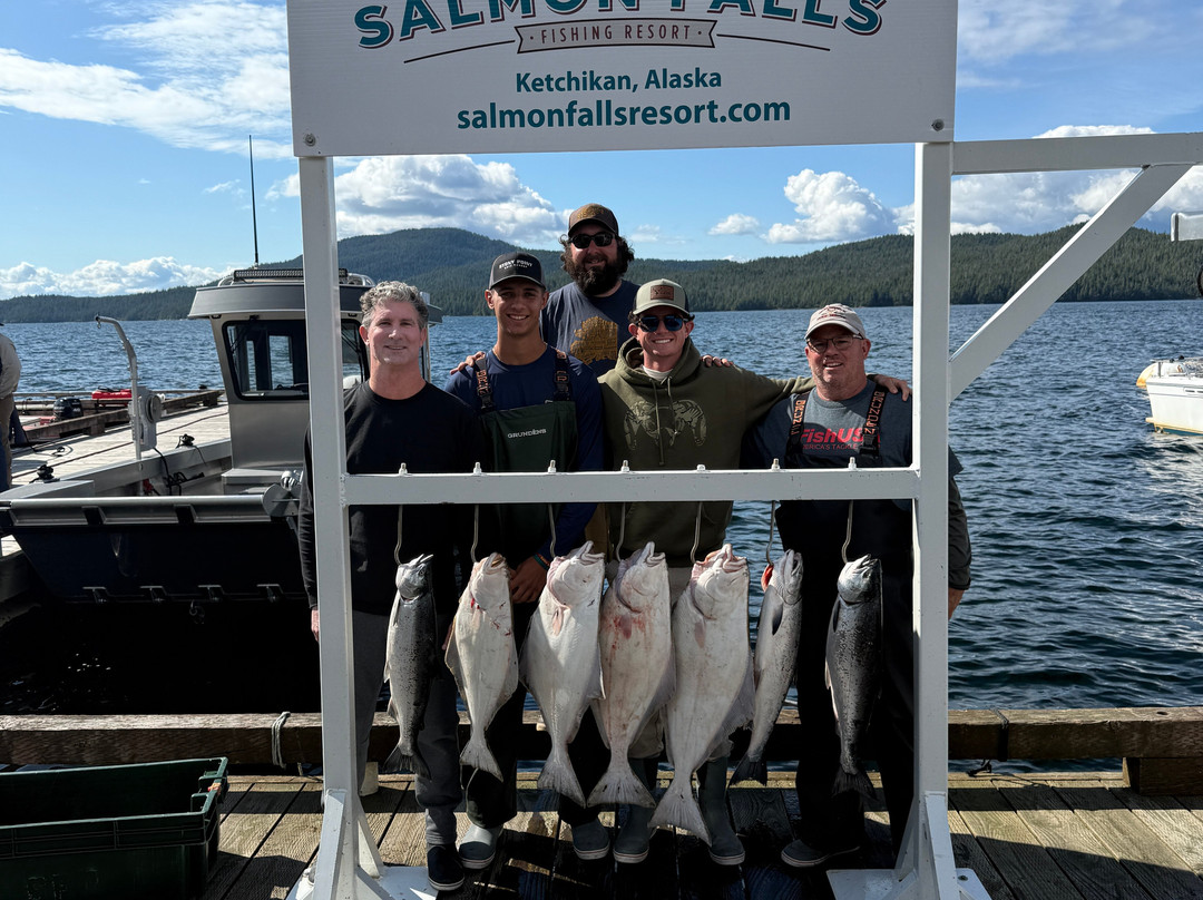 Salmon Falls Resort主图