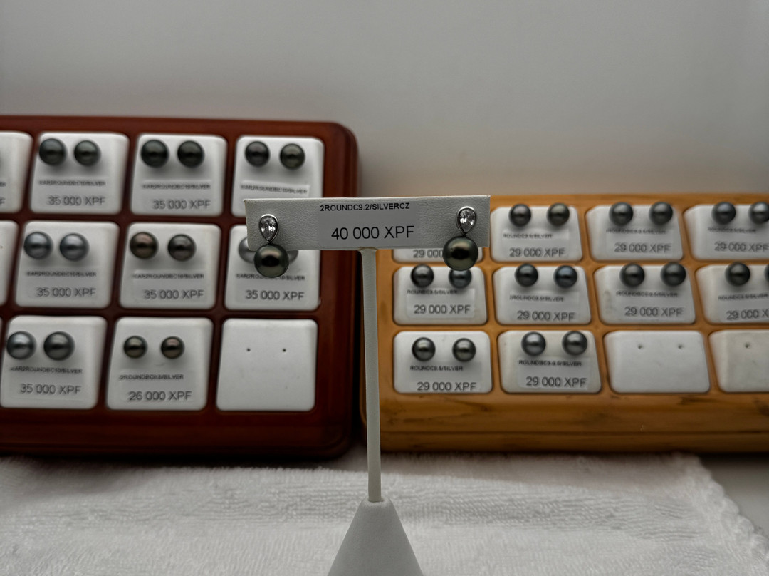 Arc En Ciel Bora-Bora-瓦伊塔佩必去景点