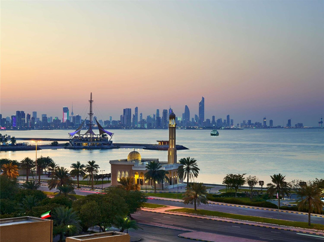 Kuwait City酒店住宿-宜必思科威特塞勒米耶酒店