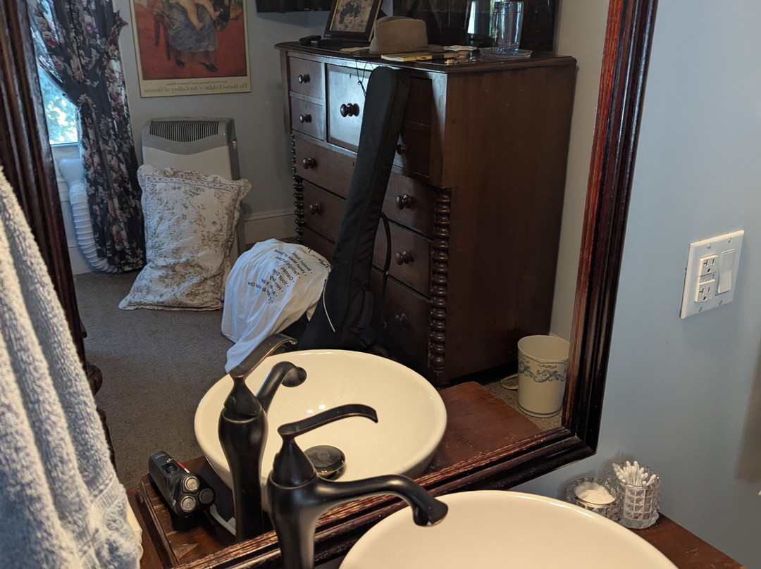 Bondy House Bed & Breakfast主图