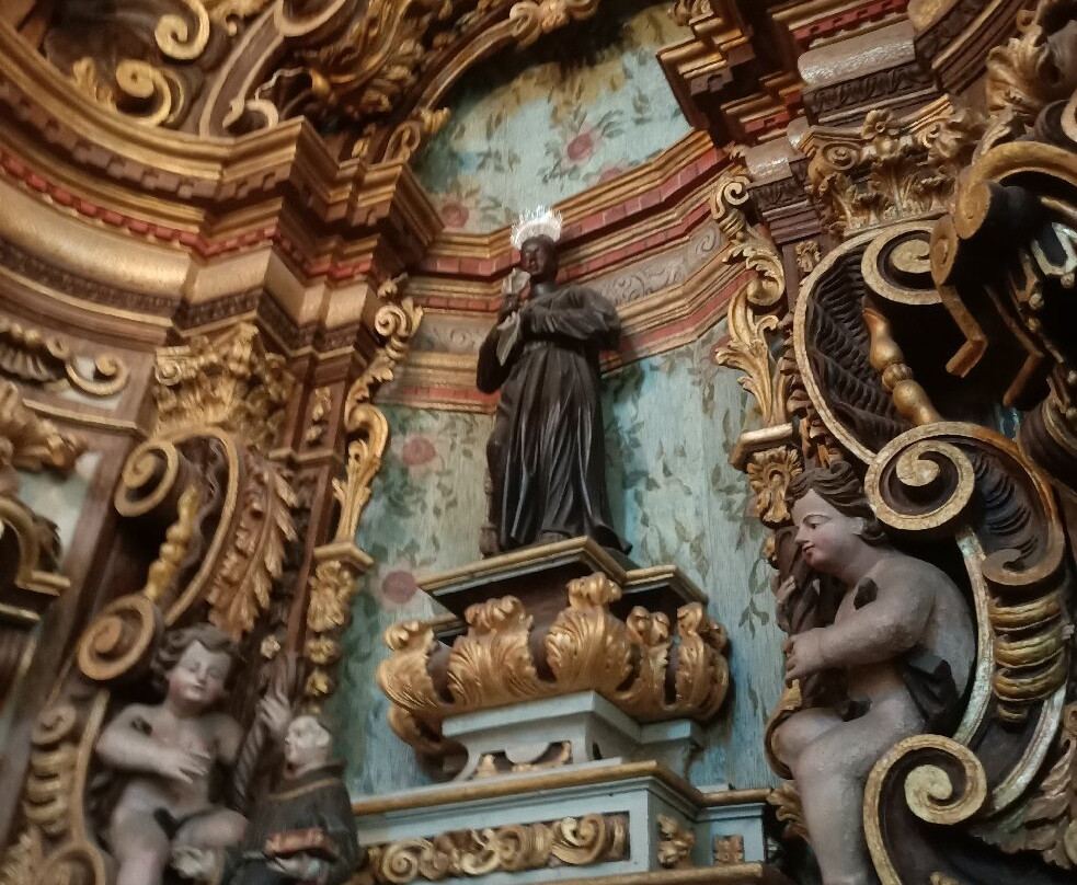 Santa Efigenia dos Pretos church-欧鲁普雷图必去景点