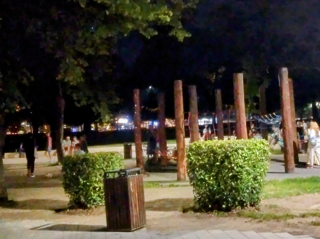 Skanderbeg Square-地拉那必去景点