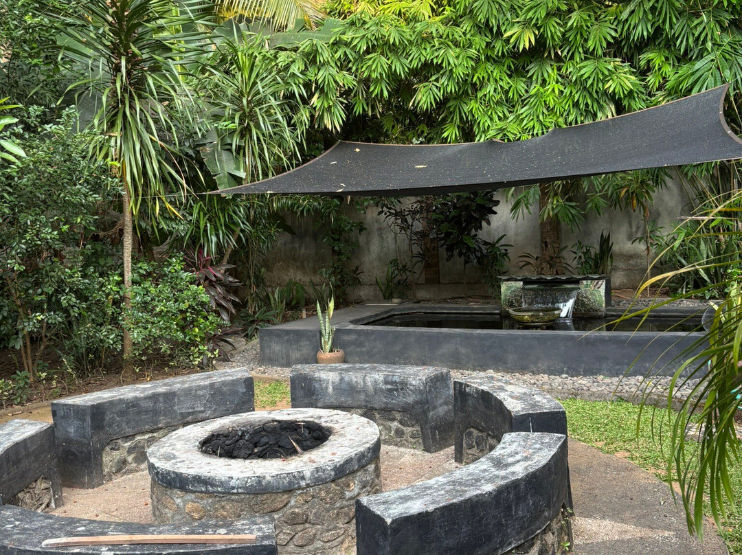 Kubu Kusuma Guest House Lovina主图