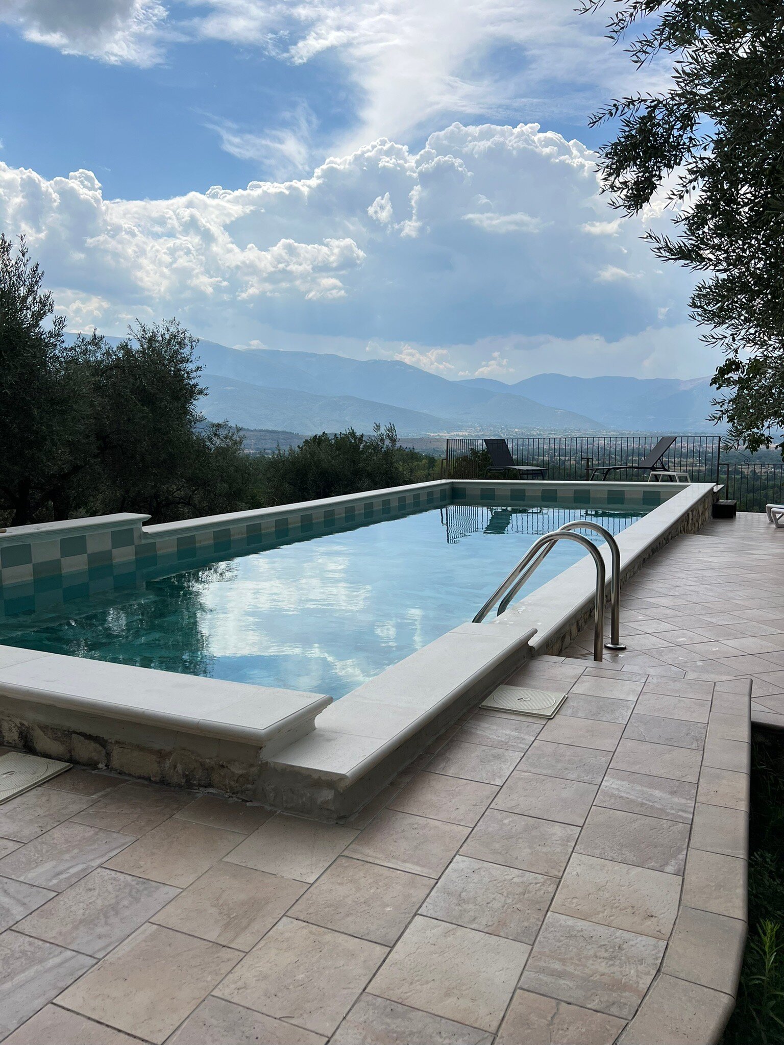 Rocca Lorenizo Country Relais-官方