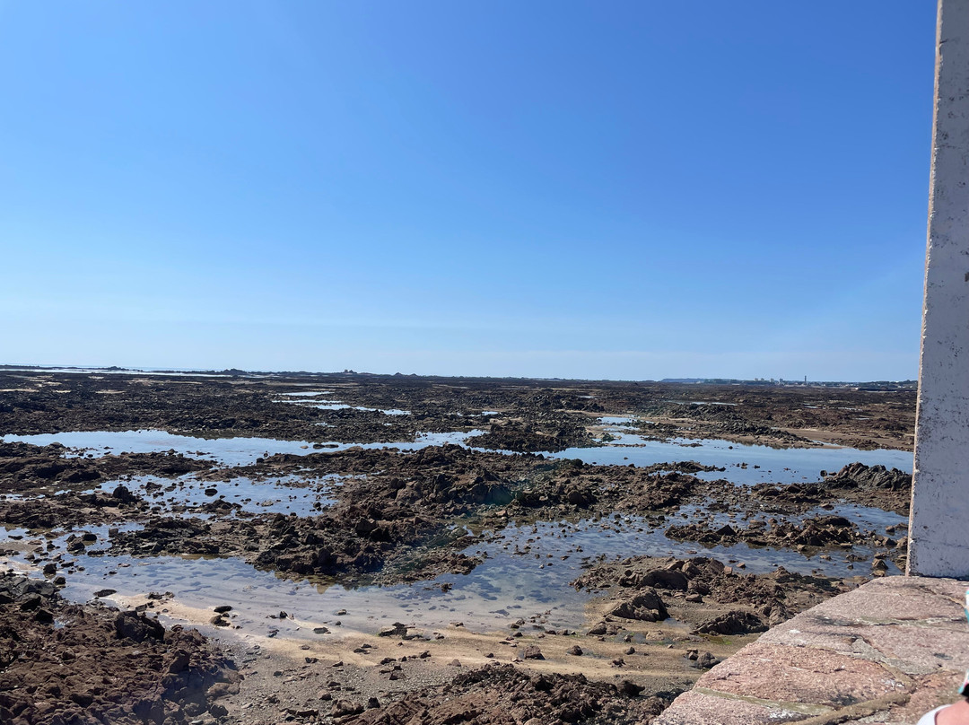 Jersey Kayak Adventures-St. Helier必去景点