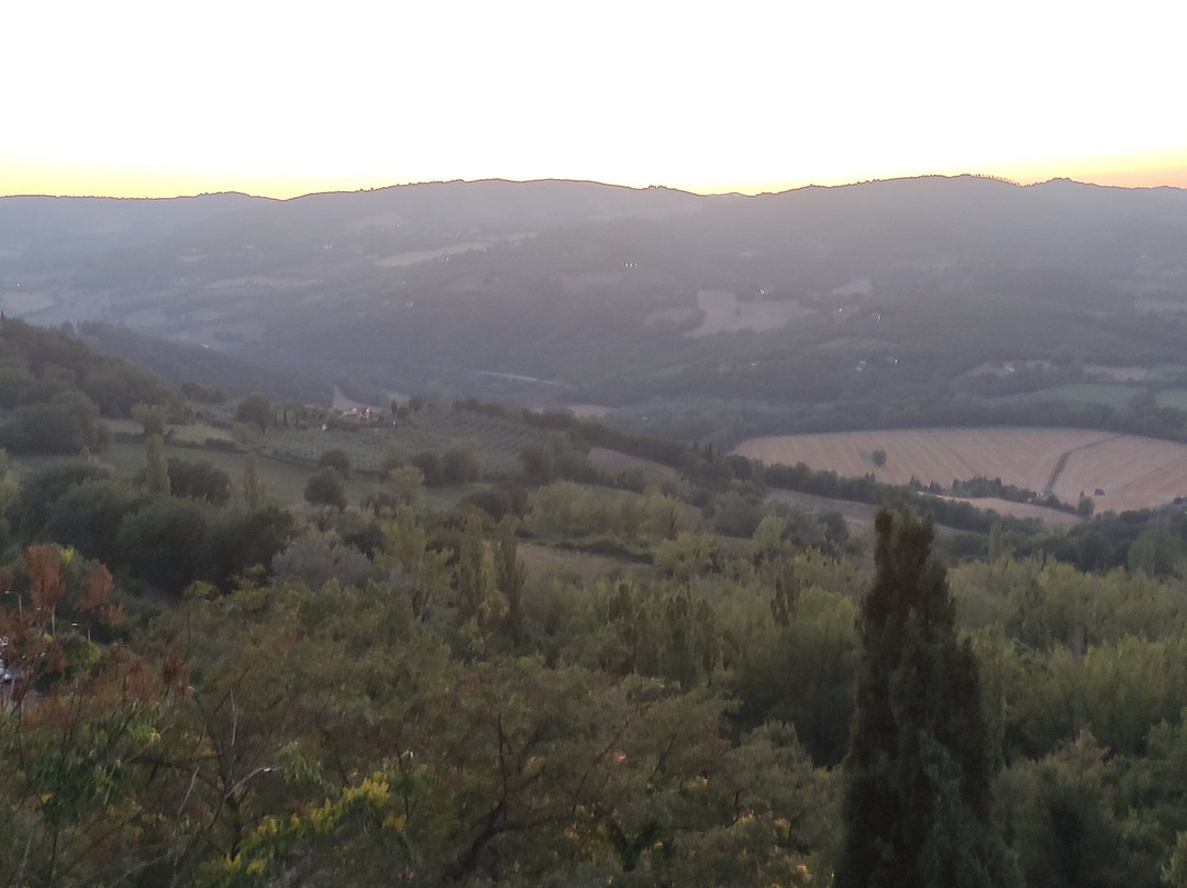 Centro Storico di Todi-托迪必去景点