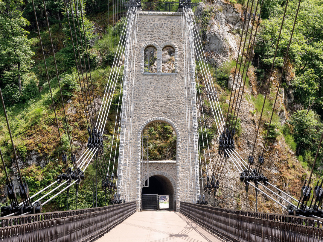 Viaduc des Rochers Noirs-Soursac必去景点
