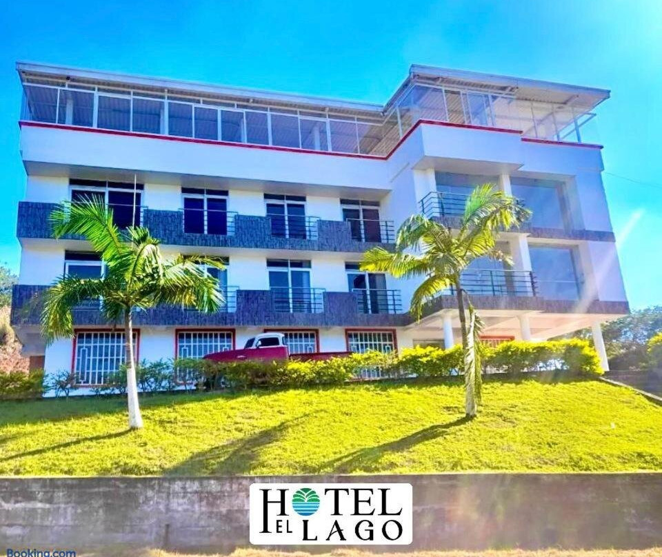 Hotel El Lago Mocoa