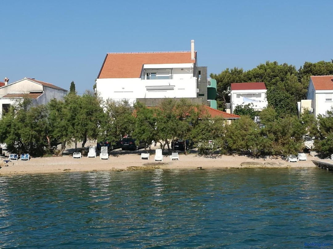 Apartments Lantina