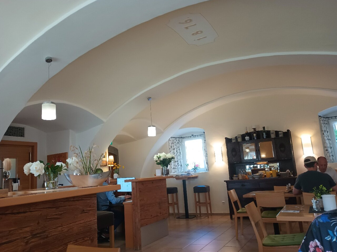 Hotel Leo