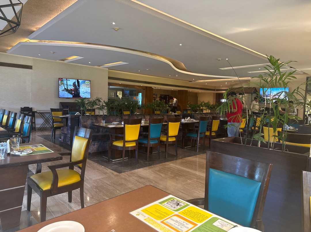 最佳西方皇家花园酒店主图