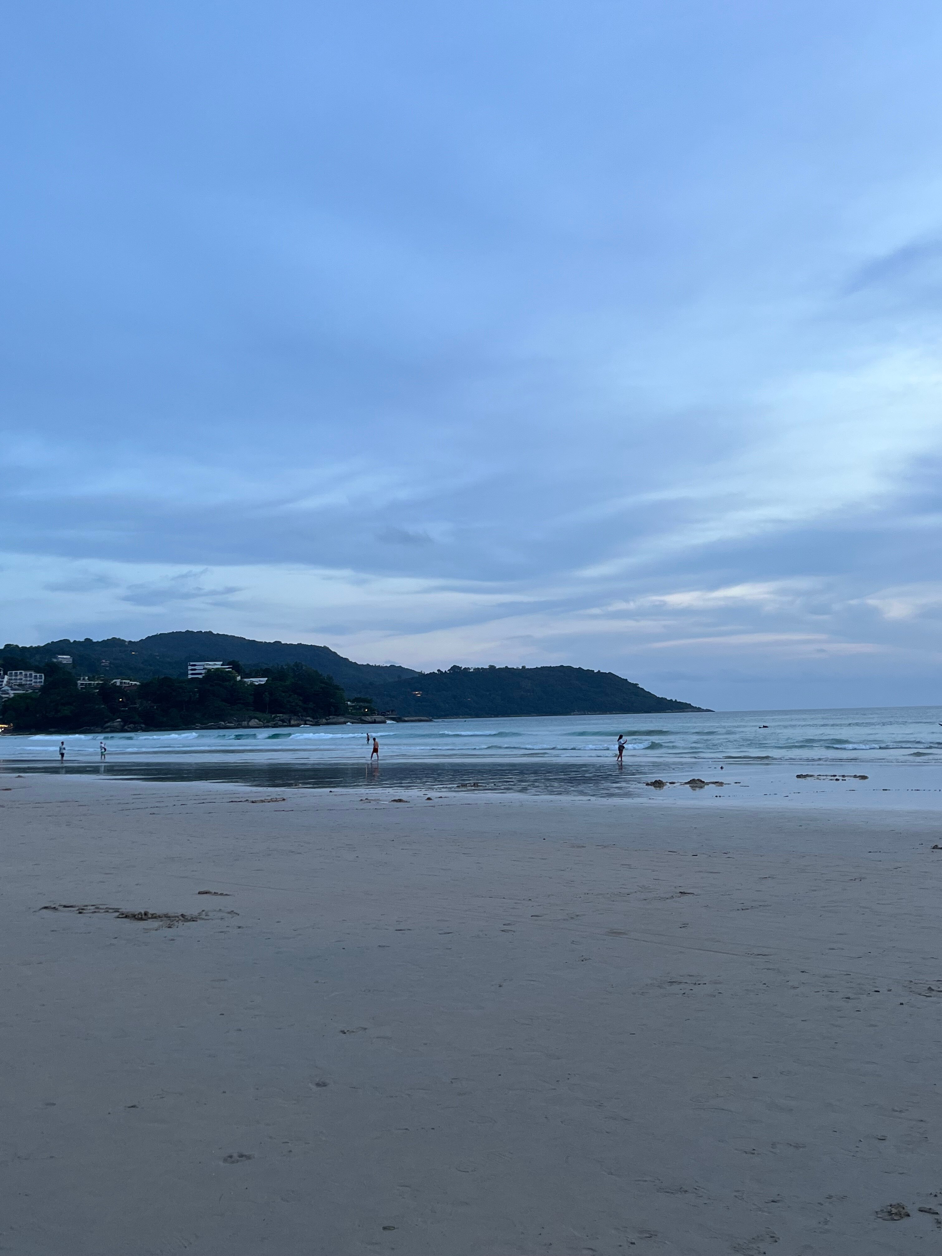 普吉岛地中海度假酒店-泳池