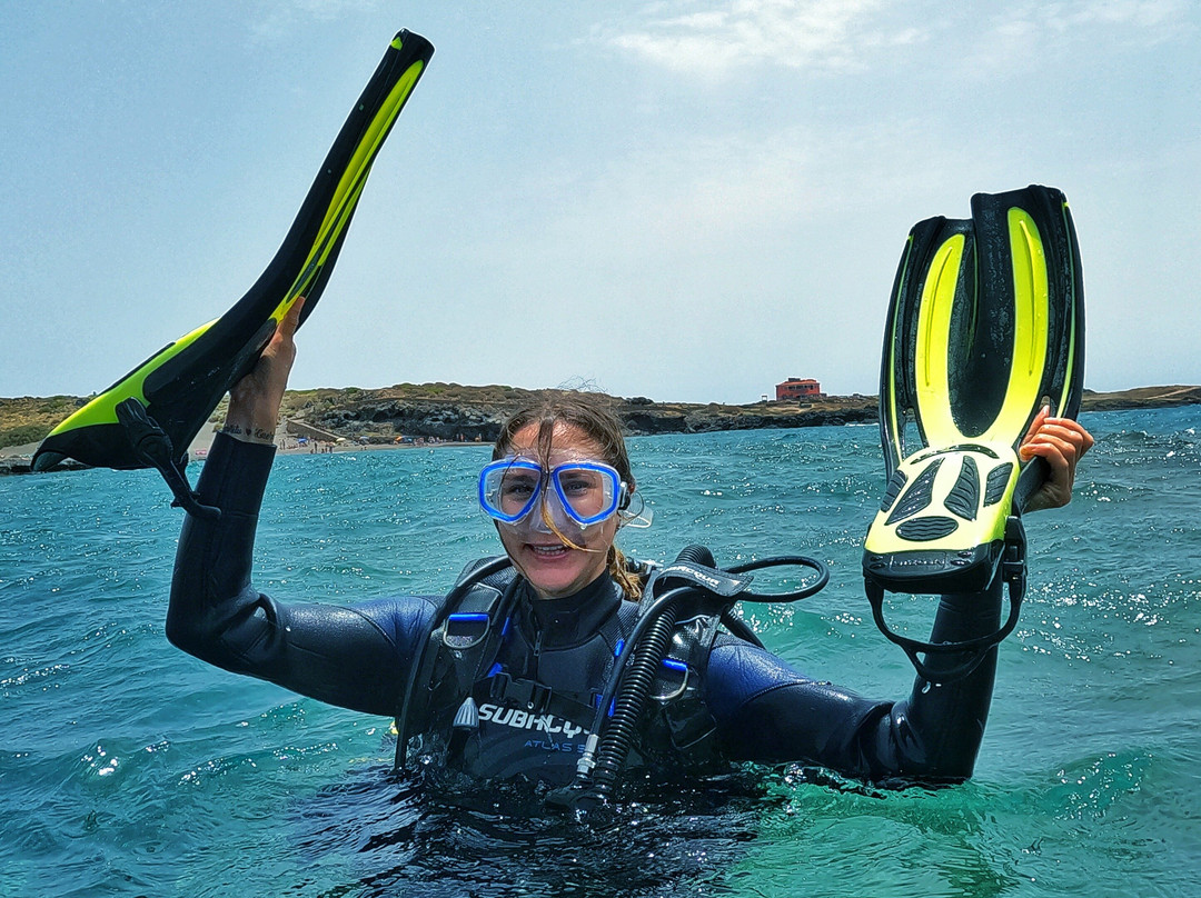 Tenerife Into The Blue - Dive In The Adventure-Abades必去景点