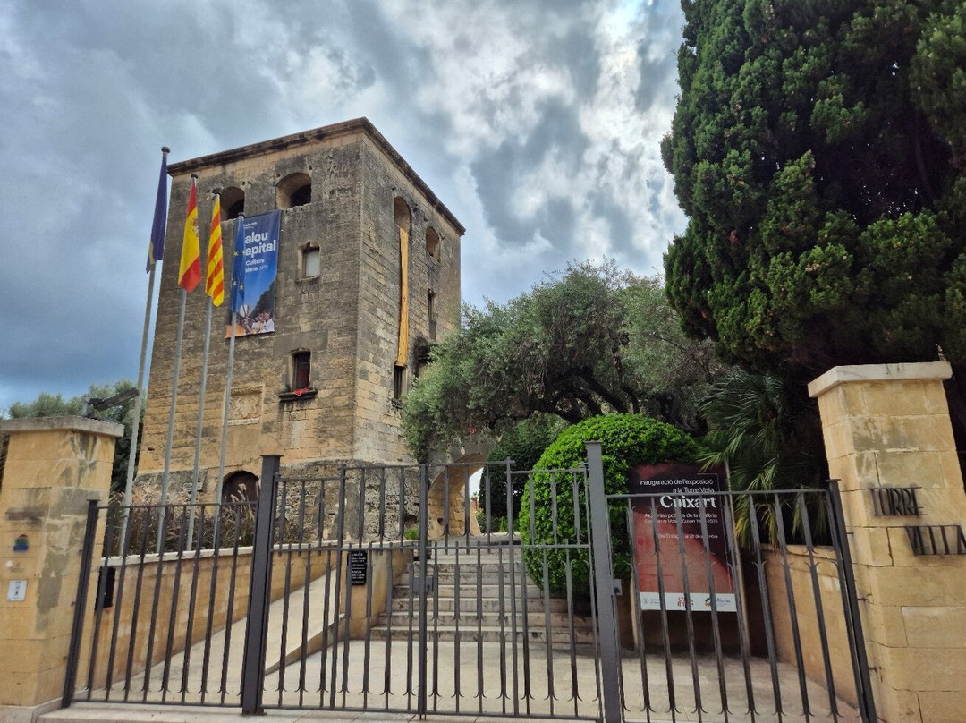 Torre Vella-萨洛必去景点