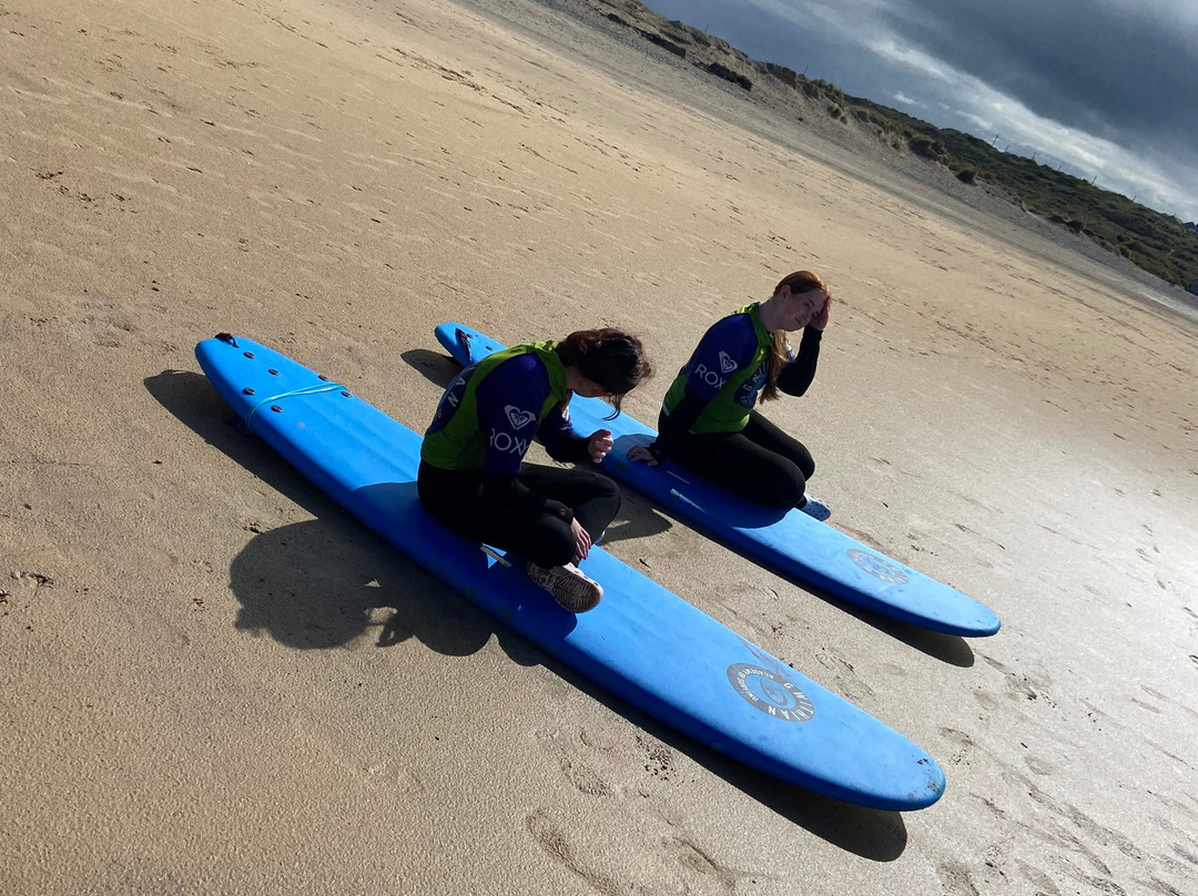 Gwithian Academy of Surfing-Hayle必去景点