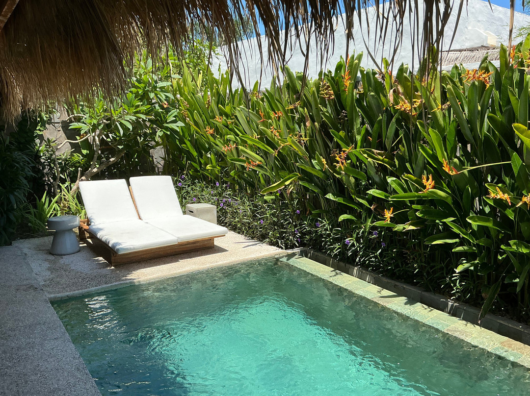 Amber Lombok Beach Resort主图