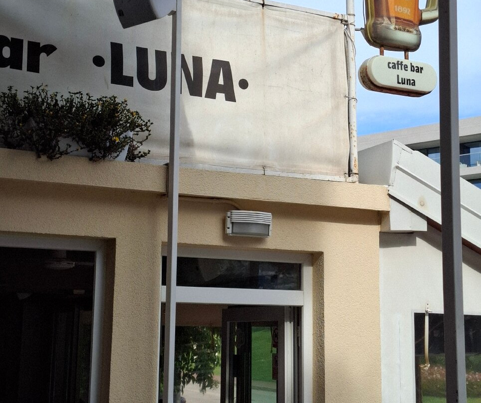 Caffe Bar Luna-Srebreno必去景点