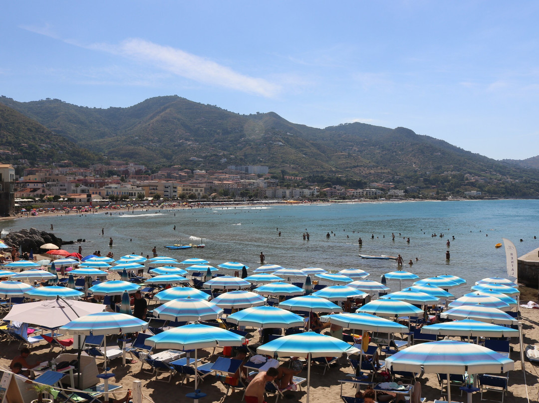 Cefalù Beach-切法卢必去景点