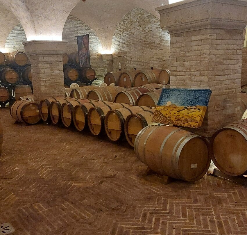 Poggio del Moro-基安奇安诺泰尔梅必去景点