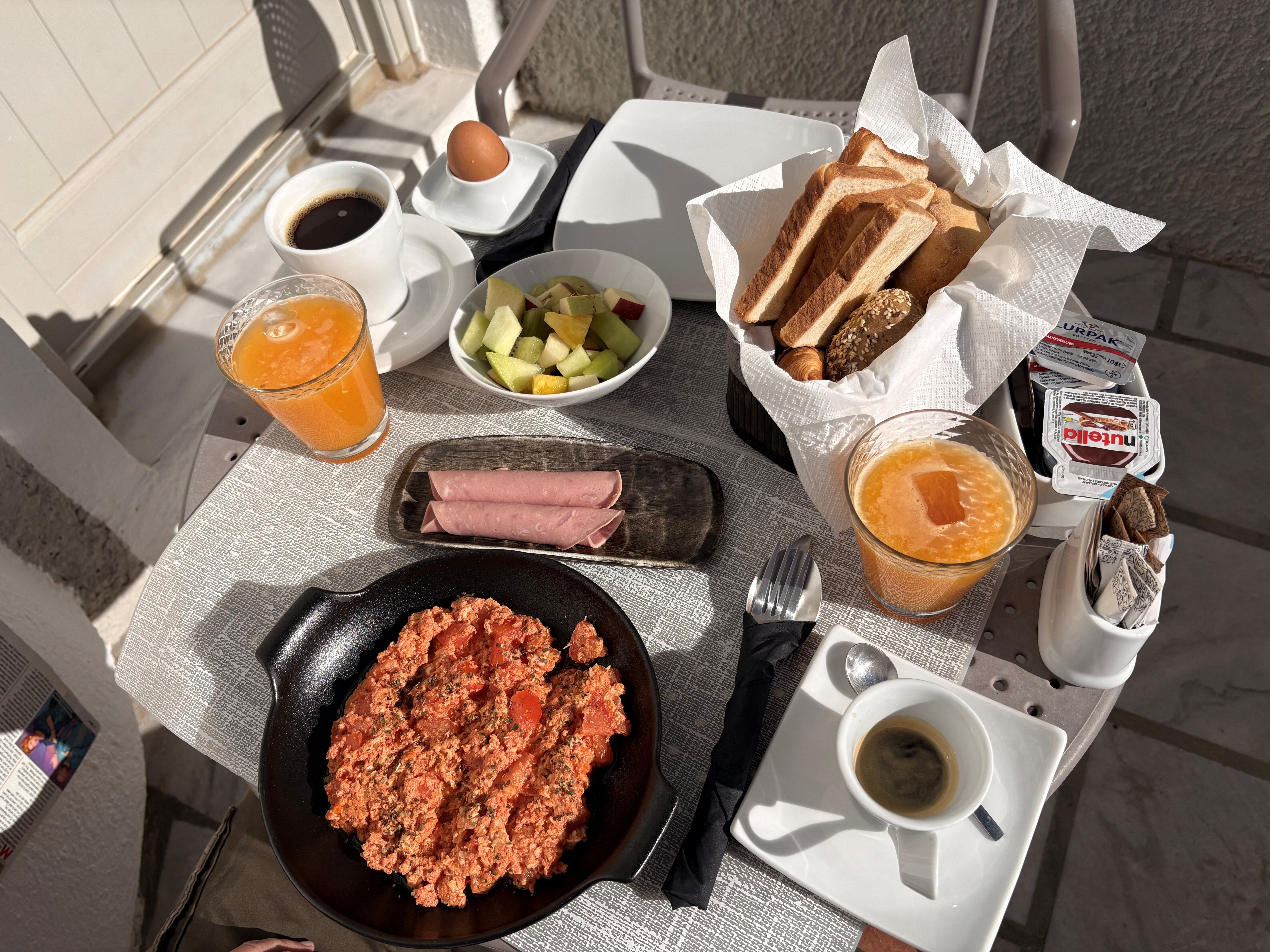 卡尔德拉海豚套房酒店-官方