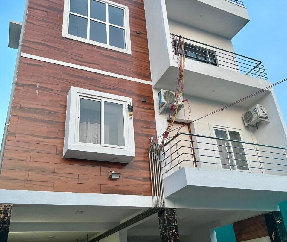 Sri Adhinath Residency