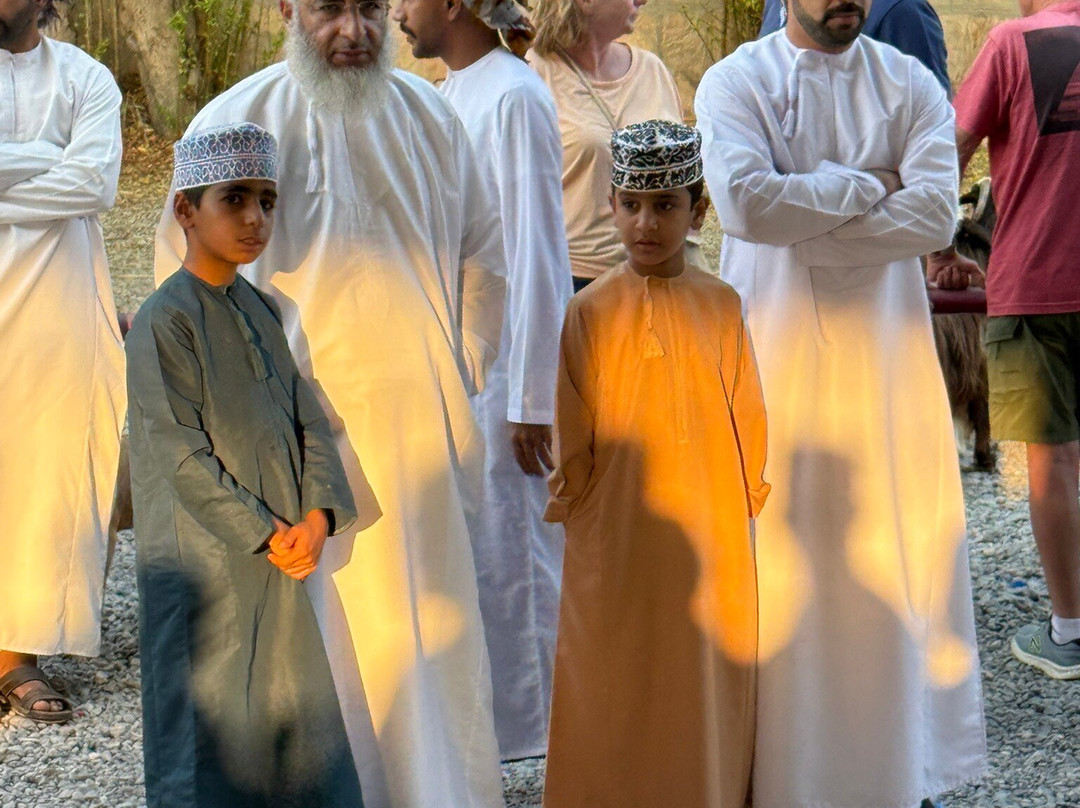 Friday Nizwa Animal Cattle Market-尼日瓦必去景点