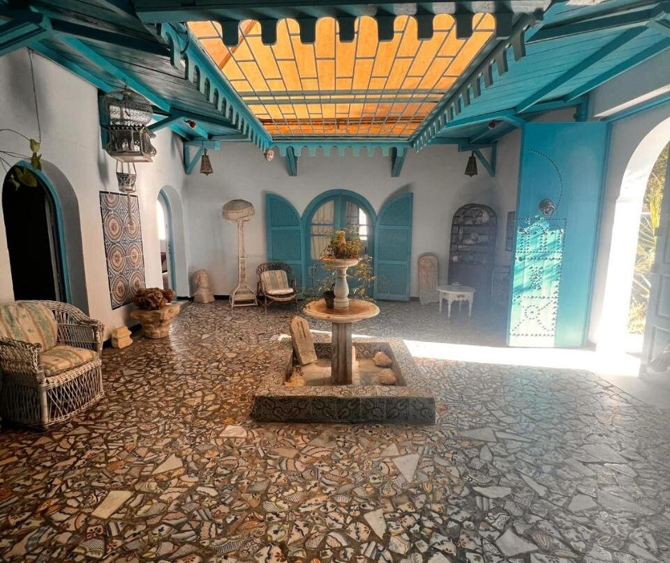 Raf Guest House