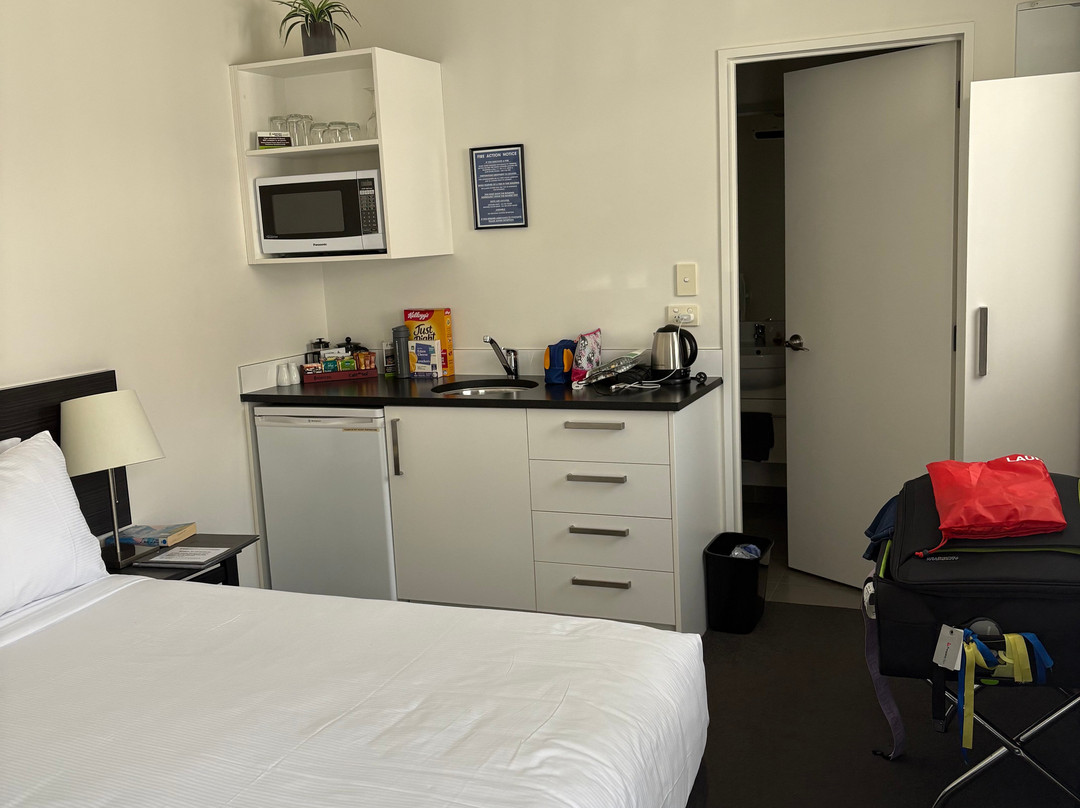 棕榈机场汽车旅馆主图