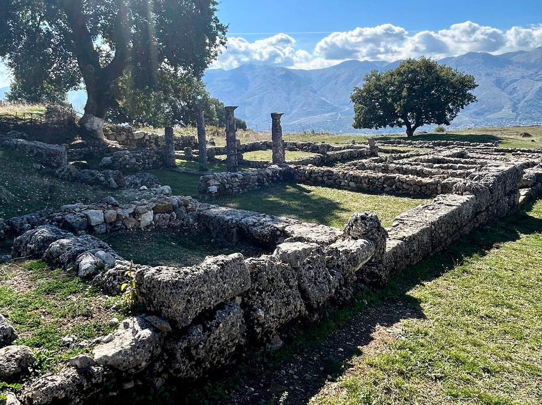 Limitless Albania-地拉那必去景点